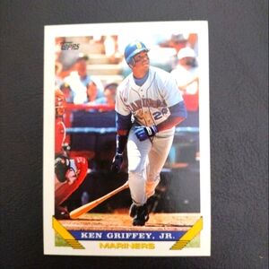 Topps 1993 Ken Griffey Jr. Battling Record # 179